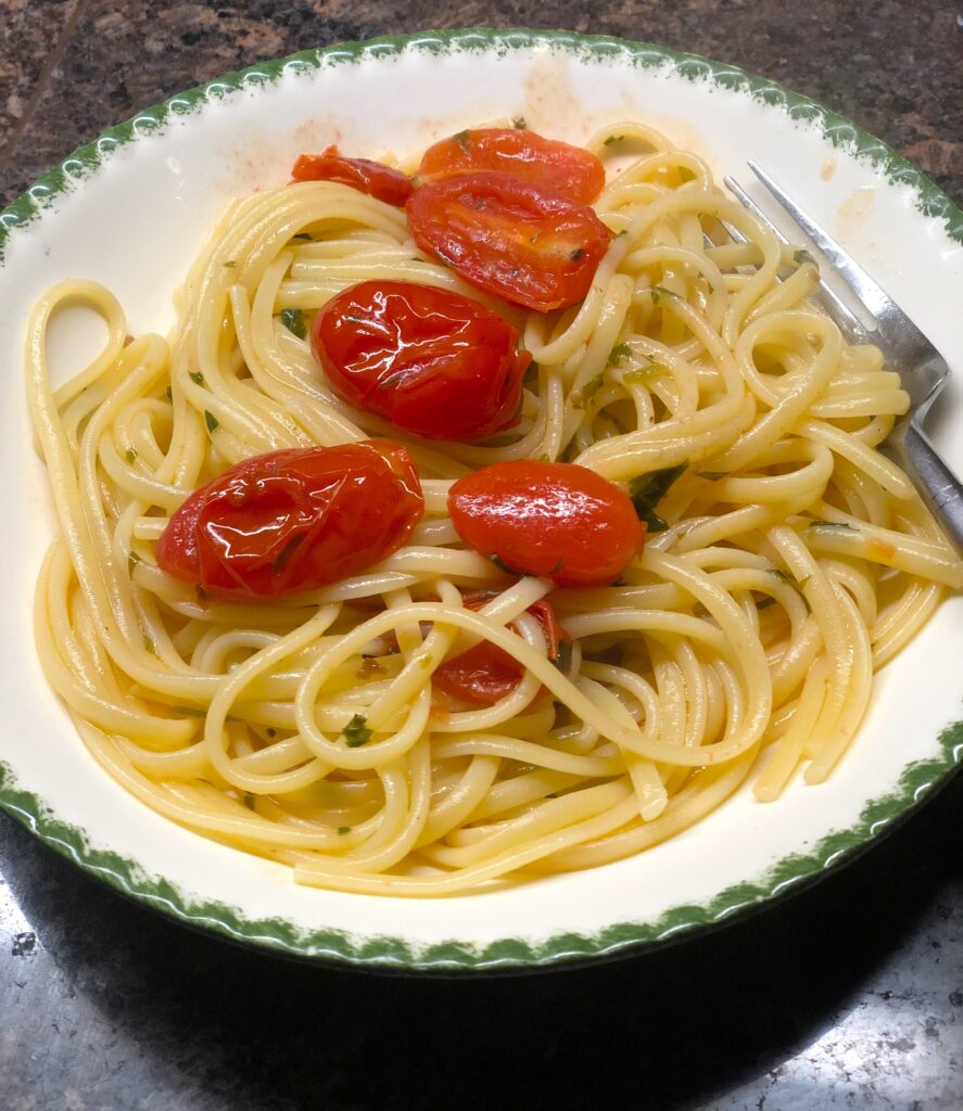 Spaghetti with Cherry Tomatoes